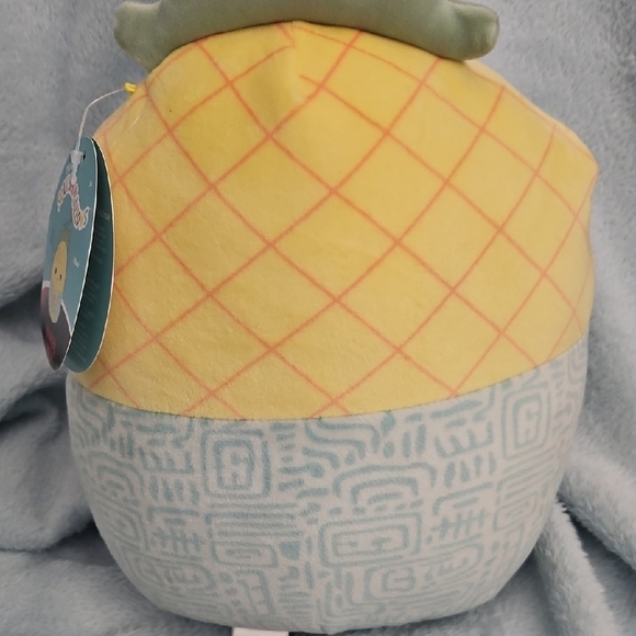 Squishmallow, original strange things. Maui in surfer, boy pizza shirt plush. - Picture 2 of 5